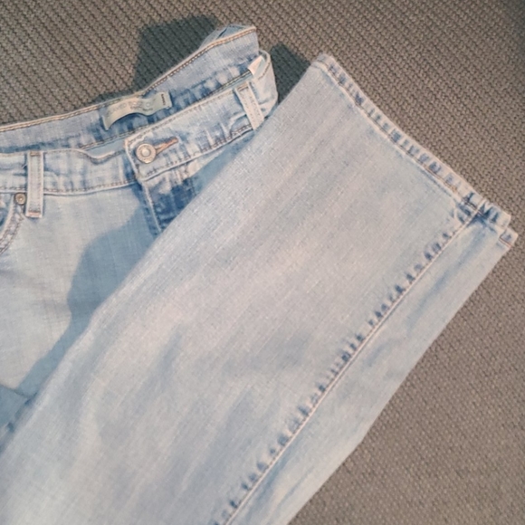 LEVI JEANS Size 12M - Picture 5 of 5